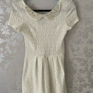 Honey pearl cream dress